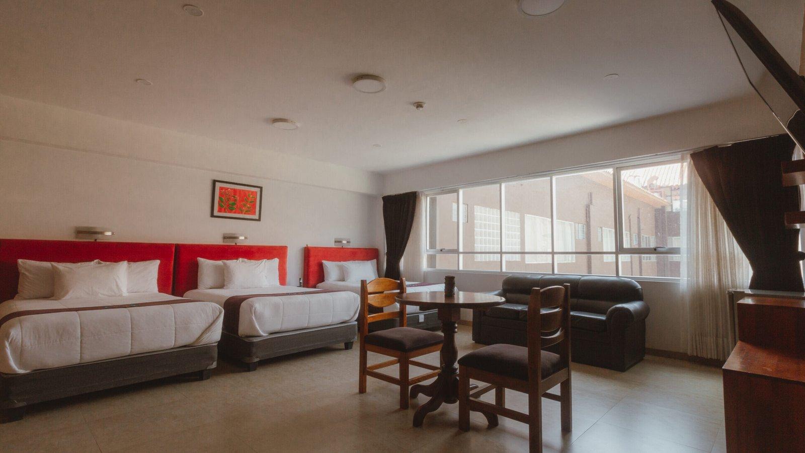 Hotel Hacienda Del Valle อูรูบัมบา ภายนอก รูปภาพ